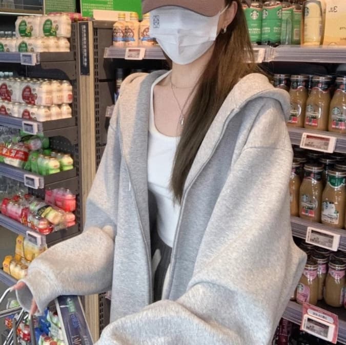 青ファッション パーカー ゆったりシルエットパーカー