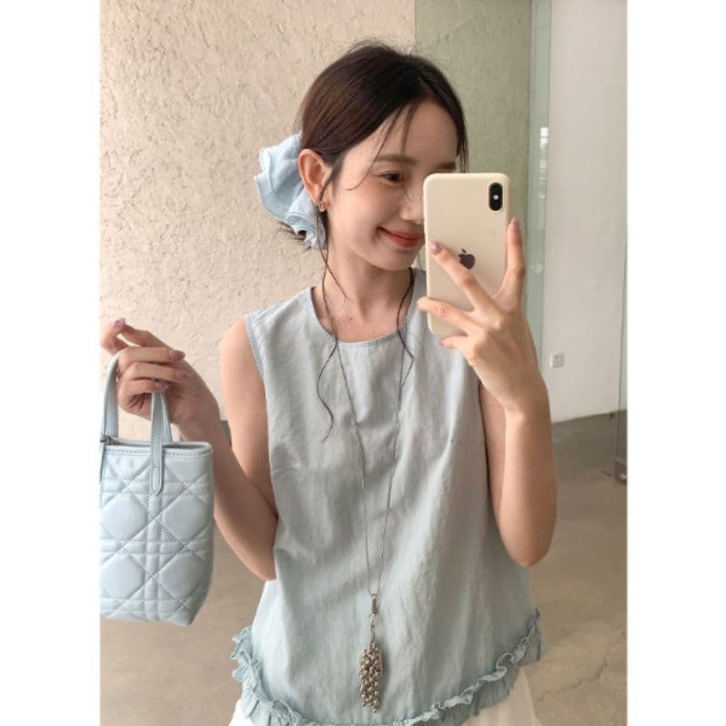 青ファッション ふんわりフリルノースリーブシャツ