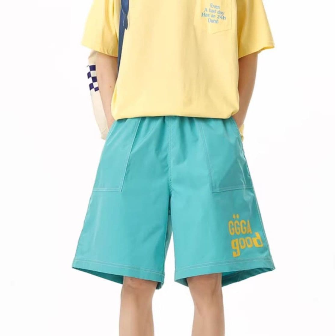 青ファッション ゆったりロゴ入りハーフパンツ