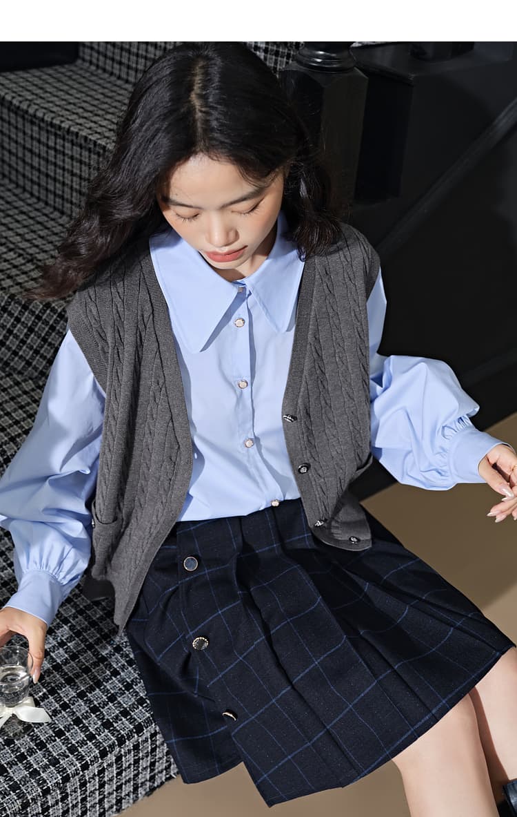 青ファッション シャツ ふんわり袖のきれいめシャツ